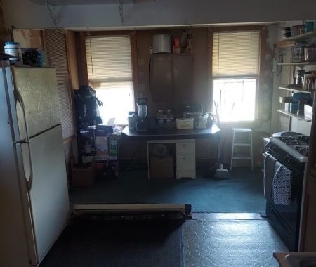 3794938 1756 Rutherford St