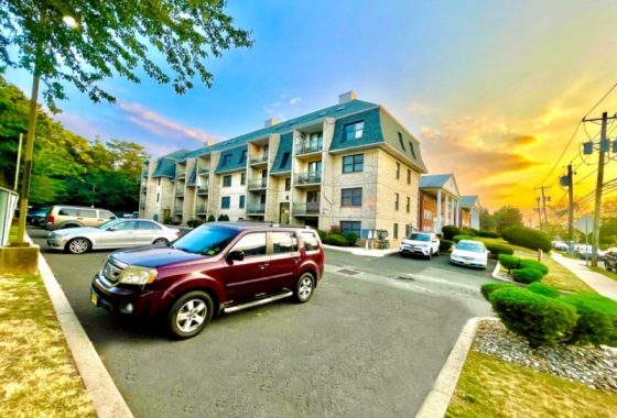 3796346 120 Westfield Ave 12B