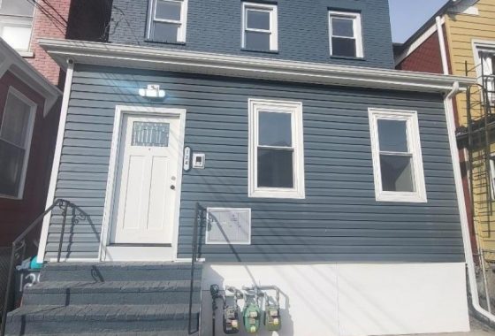 3959210 124 S Park St