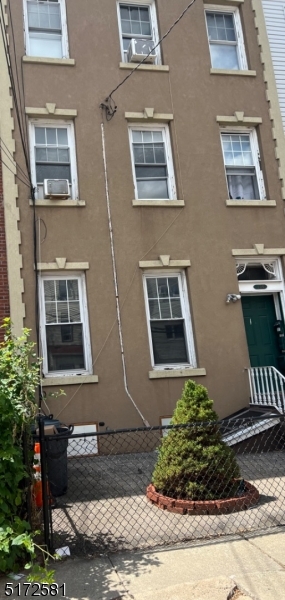 3801891 134 Ripley Pl 3