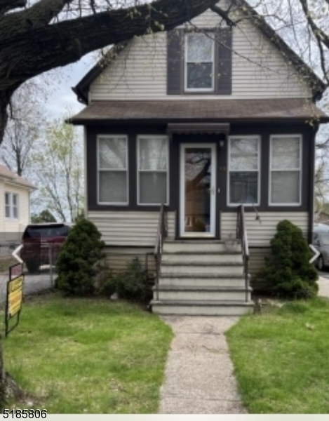 3813532 148 E 13Th St