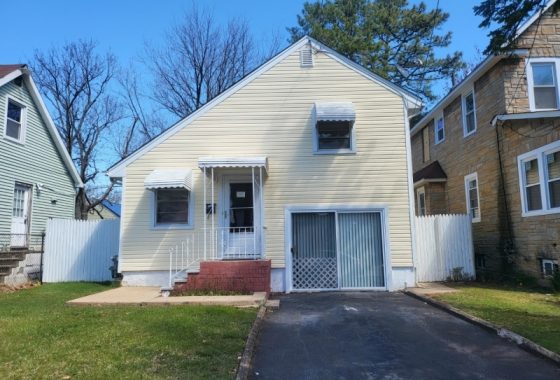 3836599 408 Bower St