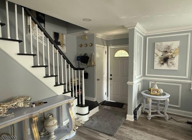 3987766 752 W Lake Ave