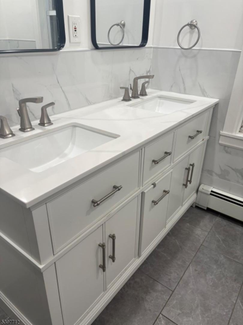 3998229 476 Rahway Ave