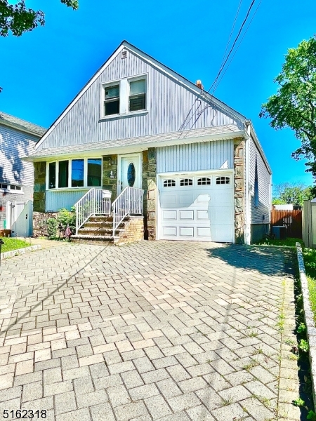 3792511 337 E Lincoln Ave