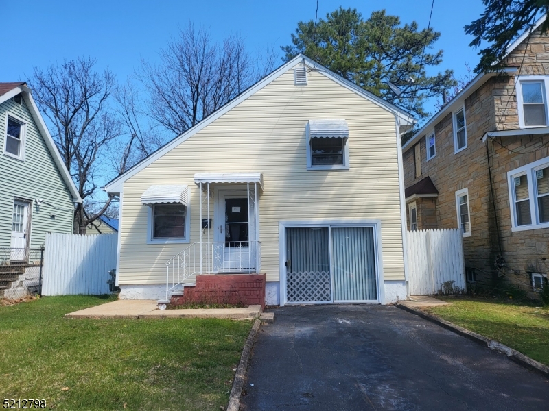 3836599 408 Bower St