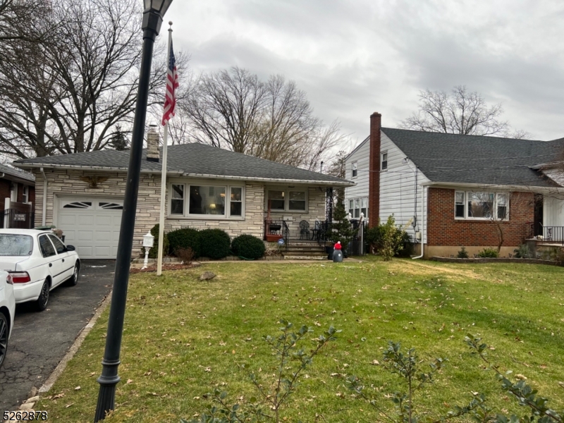 3880383 Address unlisted