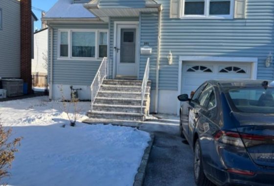 3942616 391 Springfield Rd