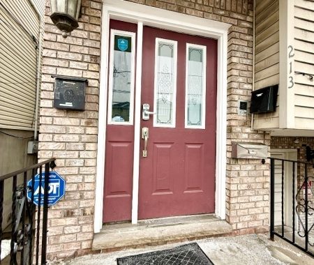 4010235 213 Palmer St 2