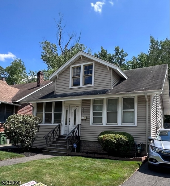 3856914 - 355 W 5Th Ave