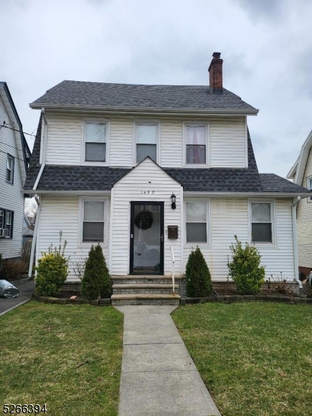 3883312 - 1453 Compton Ter