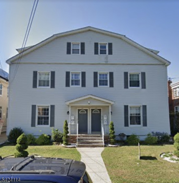 4020458 - 24 Lyons Pl