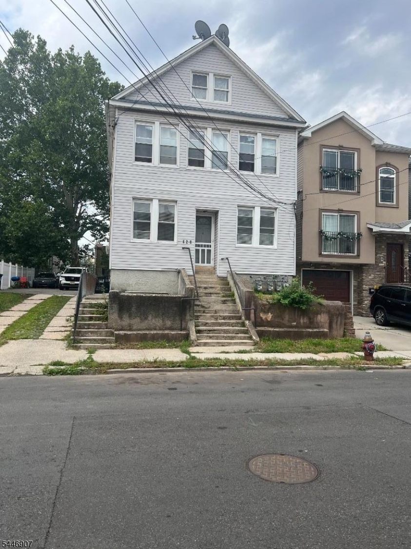 4040831 - 628 Magnolia Ave