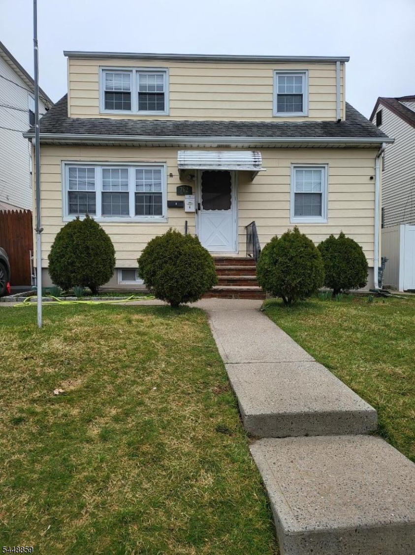 4043130 - 762 Old Rd