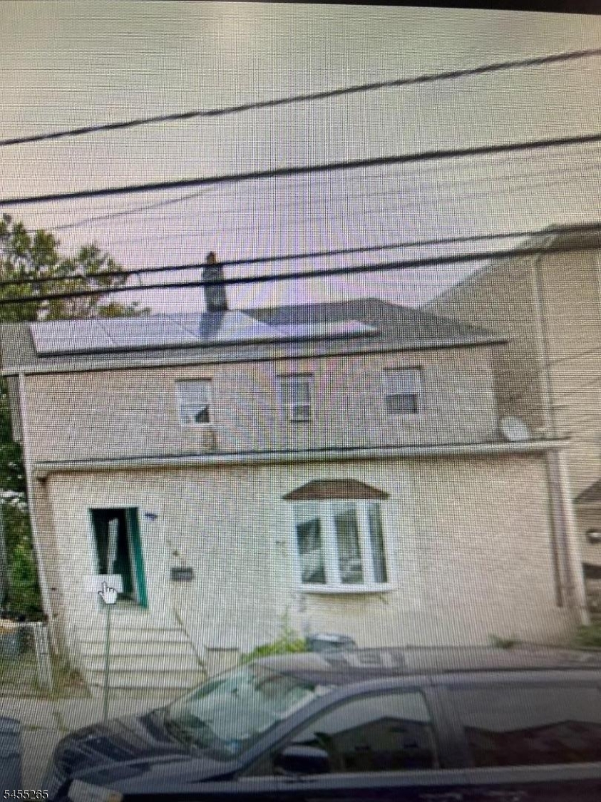 4048117 - 147 Court St 2